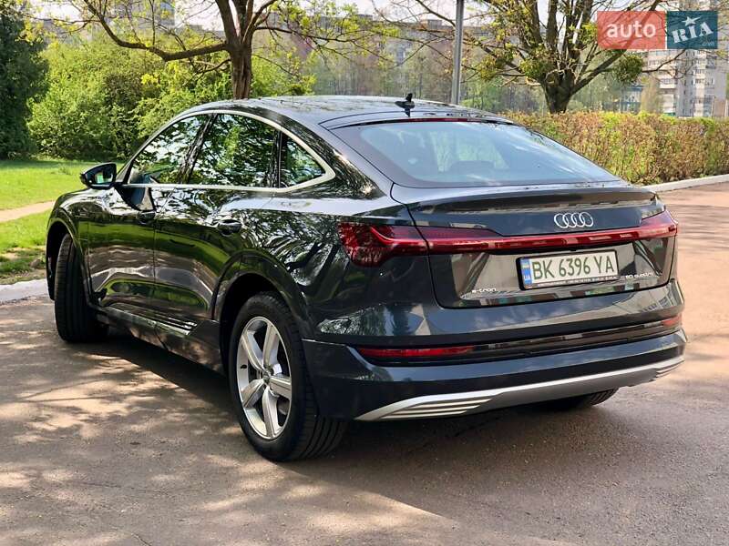 Внедорожник / Кроссовер Audi e-tron Sportback 2020 в Ровно