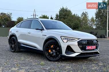 Внедорожник / Кроссовер Audi e-tron Sportback 2022 в 