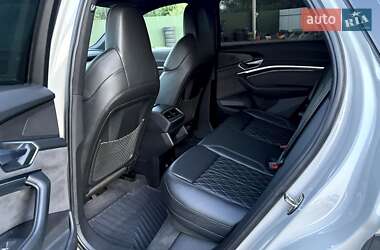 Внедорожник / Кроссовер Audi e-tron Sportback 2022 в 