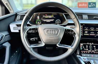 Внедорожник / Кроссовер Audi e-tron Sportback 2021 в 
