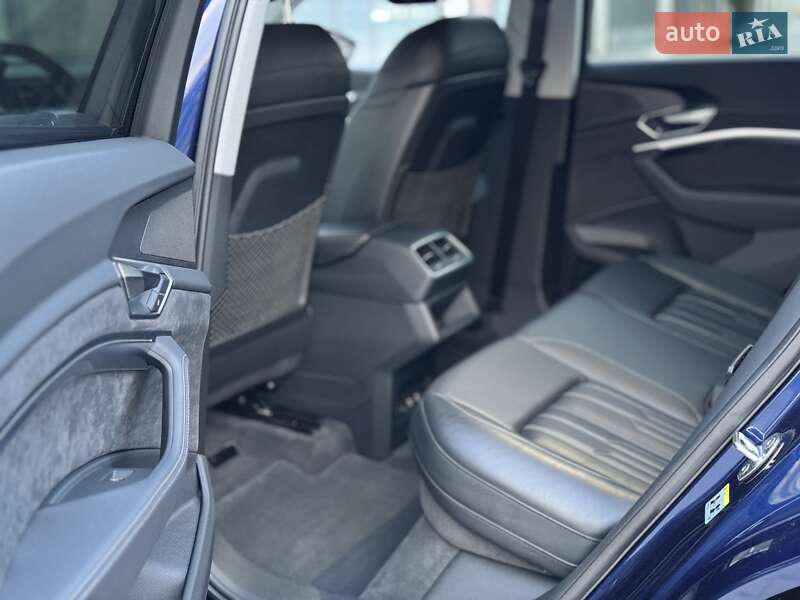 Внедорожник / Кроссовер Audi e-tron Sportback 2021 в Тернополе