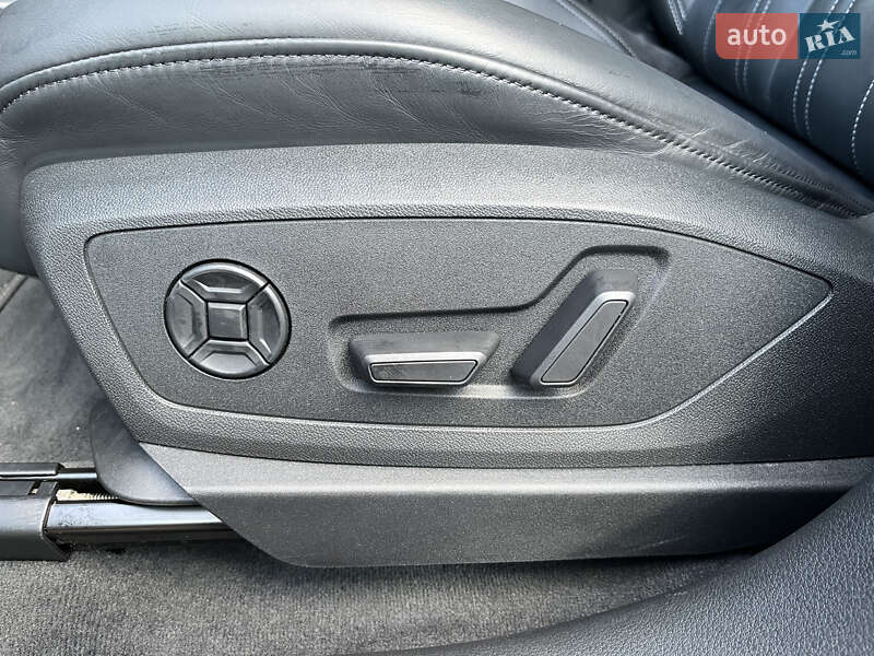 Внедорожник / Кроссовер Audi e-tron Sportback 2020 в Владимире фото 47 Внедорожник / Кроссовер Audi e-tron Sportback 2020 в Владимире