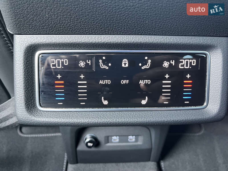 Внедорожник / Кроссовер Audi e-tron Sportback 2020 в Владимире фото 53 Внедорожник / Кроссовер Audi e-tron Sportback 2020 в Владимире