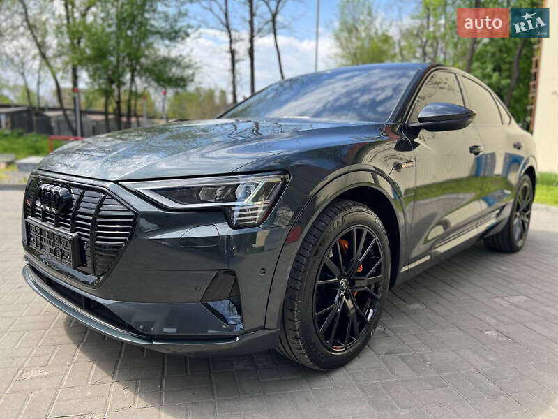 Внедорожник / Кроссовер Audi e-tron Sportback 2022 в Днепре фото 5 Внедорожник / Кроссовер Audi e-tron Sportback 2022 в Днепре