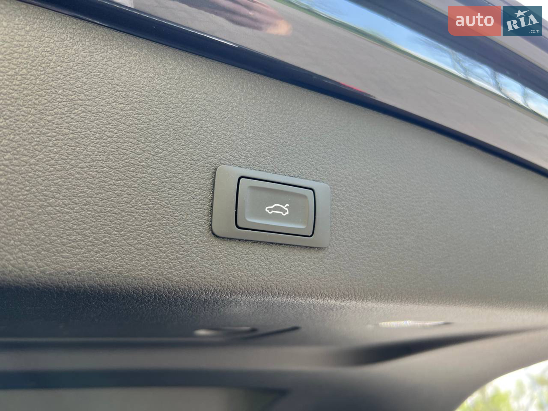 2022 Audi e-tron Sportback - мініатюра 26