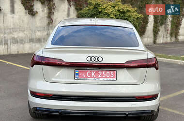 Внедорожник / Кроссовер Audi e-tron Sportback 2021 в 