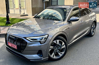 Внедорожник / Кроссовер Audi e-tron Sportback 2020 в 