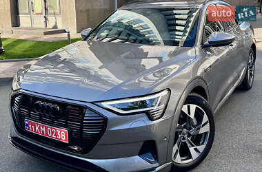 Внедорожник / Кроссовер Audi e-tron Sportback 2020 в 
