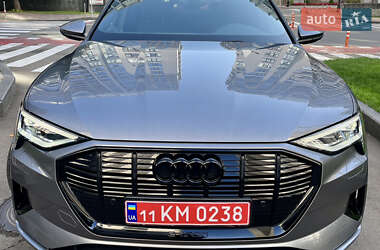 Внедорожник / Кроссовер Audi e-tron Sportback 2020 в 