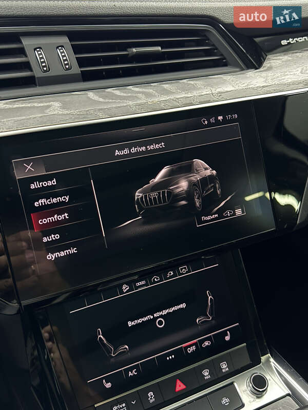Позашляховик / Кросовер Audi e-tron Sportback 2022 в Одесі