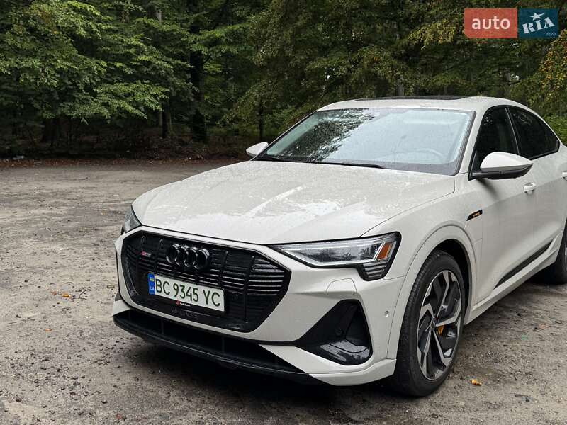 Внедорожник / Кроссовер Audi e-tron Sportback 2022 в Львове