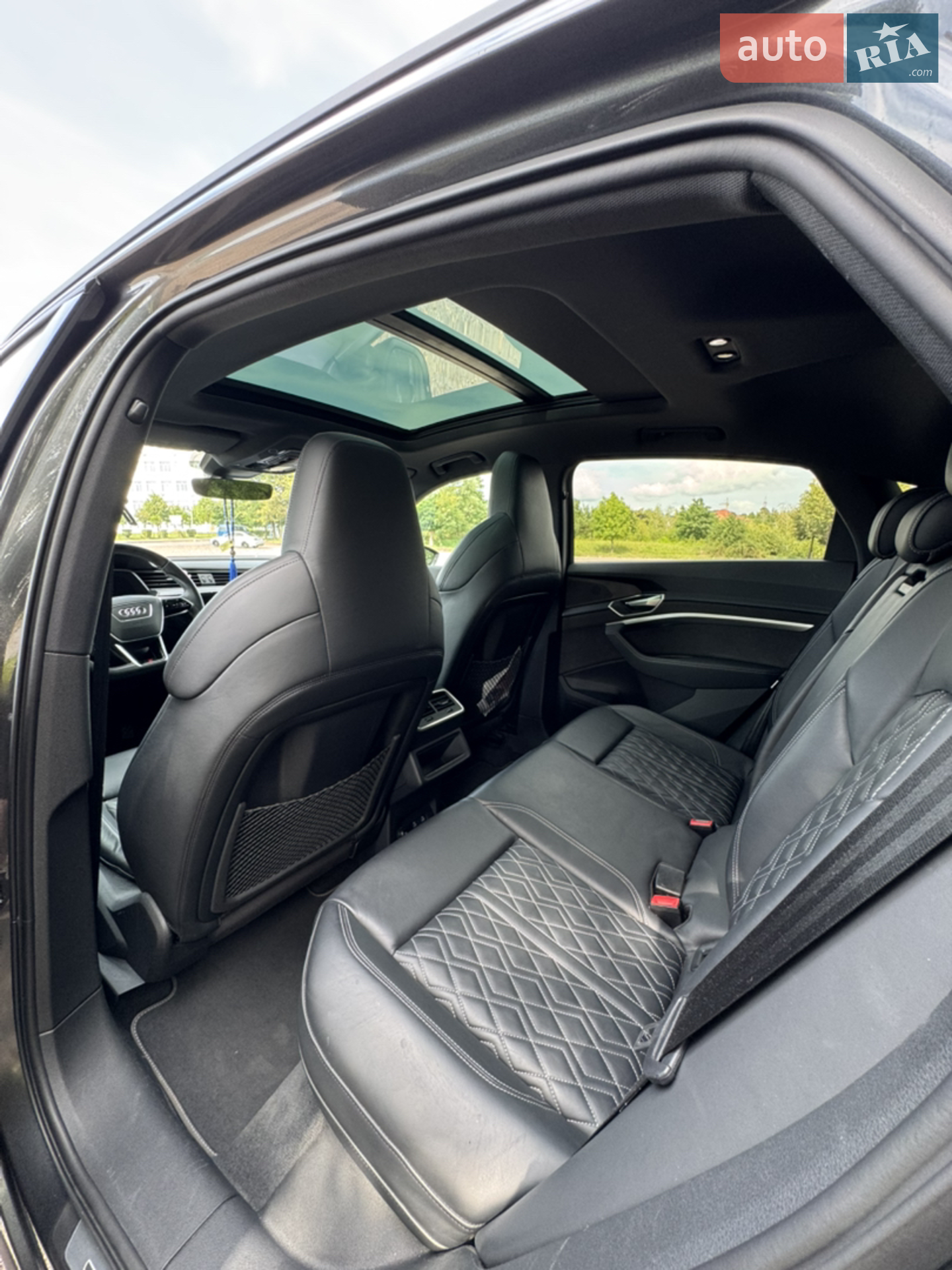 2021 Audi e-tron Sportback - мініатюра 7