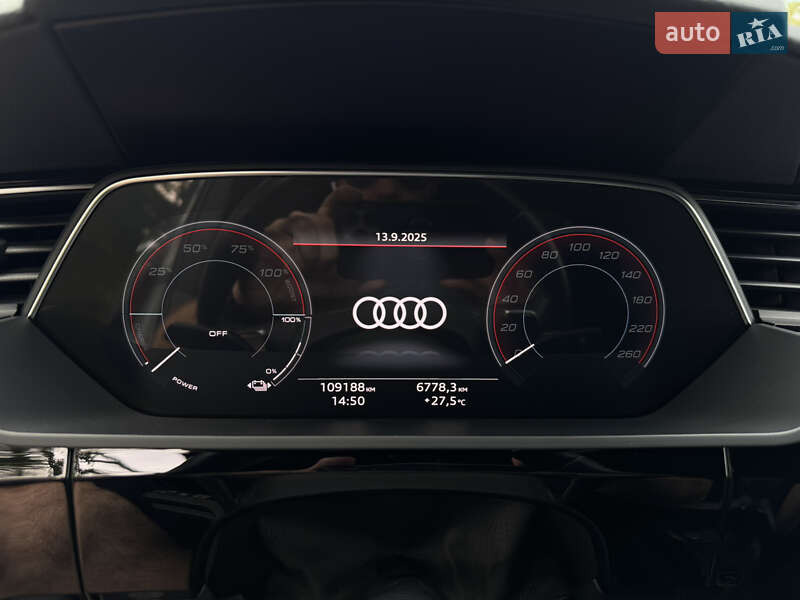 Позашляховик / Кросовер Audi e-tron Sportback 2021 в Ужгороді