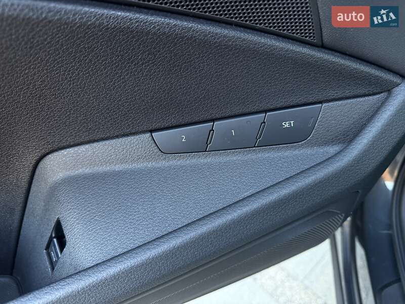 Внедорожник / Кроссовер Audi e-tron Sportback 2020 в Коломые фото 17 Внедорожник / Кроссовер Audi e-tron Sportback 2020 в Коломые