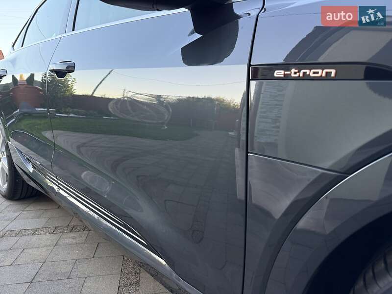 Внедорожник / Кроссовер Audi e-tron Sportback 2020 в Коломые фото 20 Внедорожник / Кроссовер Audi e-tron Sportback 2020 в Коломые