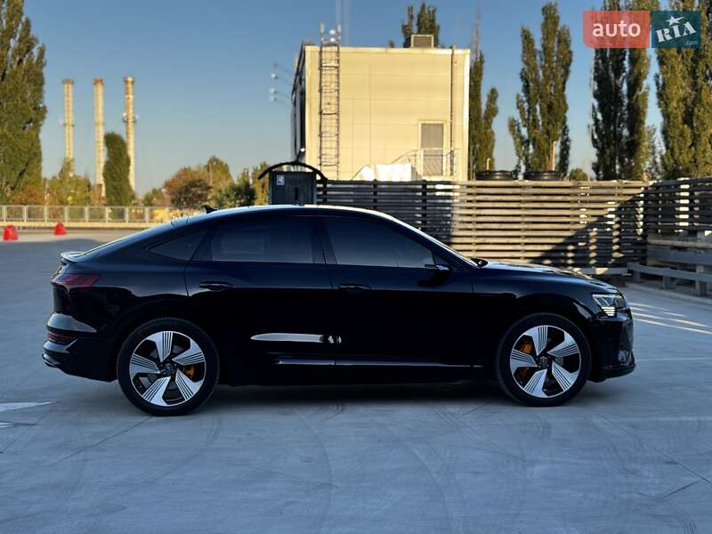 Внедорожник / Кроссовер Audi e-tron Sportback 2020 в Киеве фото 7 Внедорожник / Кроссовер Audi e-tron Sportback 2020 в Киеве