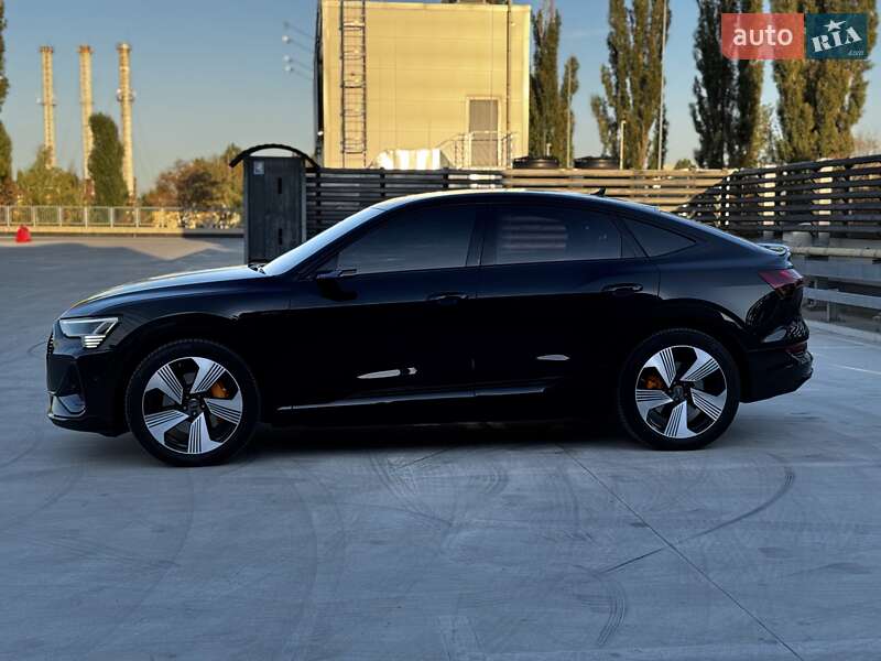 Внедорожник / Кроссовер Audi e-tron Sportback 2020 в Киеве фото 15 Внедорожник / Кроссовер Audi e-tron Sportback 2020 в Киеве