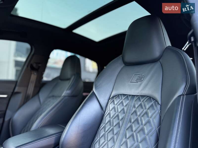 Внедорожник / Кроссовер Audi e-tron Sportback 2020 в Киеве фото 56 Внедорожник / Кроссовер Audi e-tron Sportback 2020 в Киеве