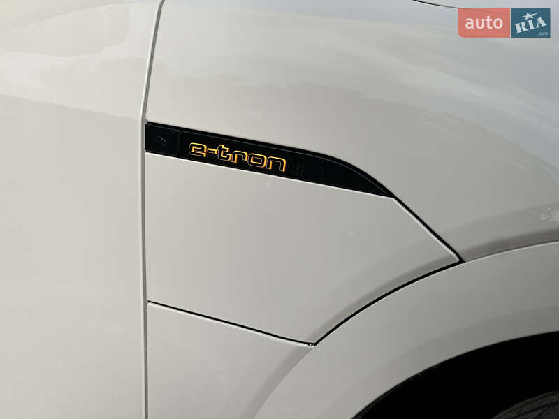 Внедорожник / Кроссовер Audi e-tron Sportback 2022 в Ковеле