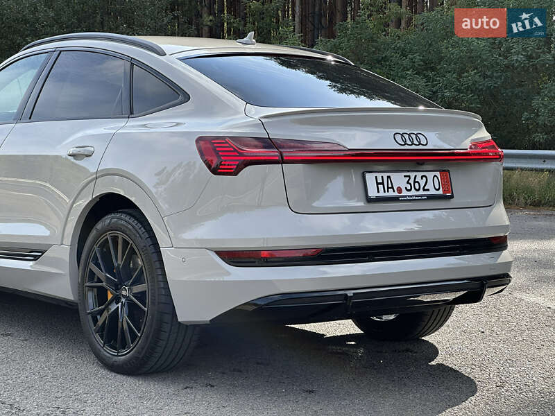 Внедорожник / Кроссовер Audi e-tron Sportback 2022 в Ковеле