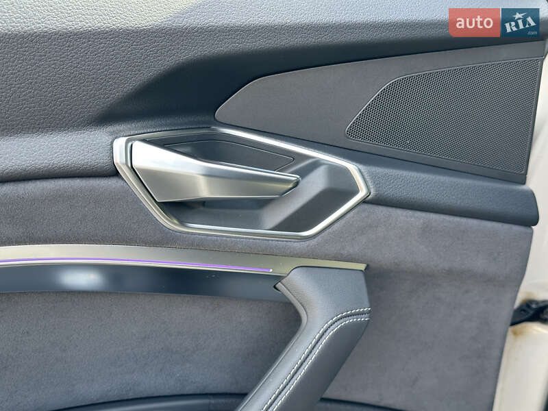 Внедорожник / Кроссовер Audi e-tron Sportback 2022 в Ковеле