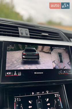 Внедорожник / Кроссовер Audi e-tron Sportback 2023 в 