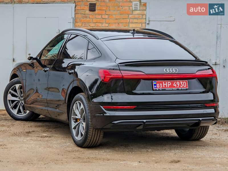 Внедорожник / Кроссовер Audi e-tron Sportback 2022 в Житомире