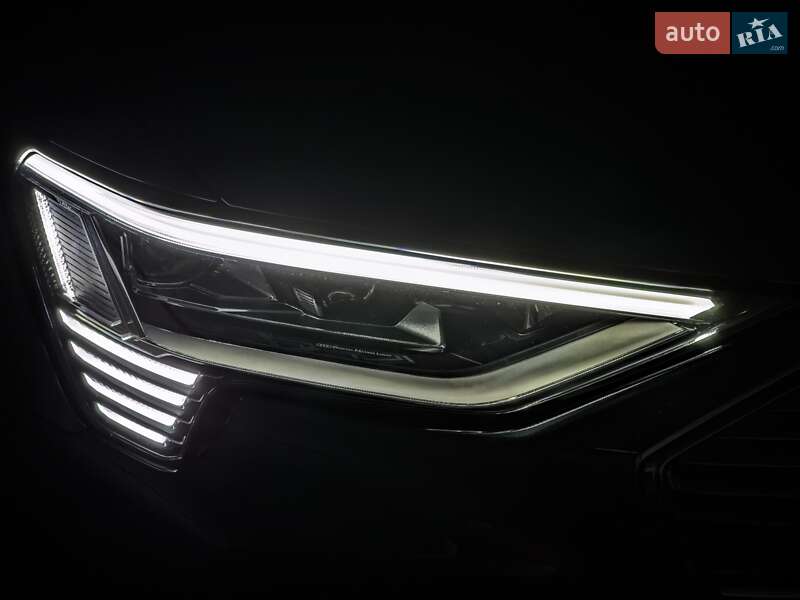 Внедорожник / Кроссовер Audi e-tron Sportback 2022 в Житомире