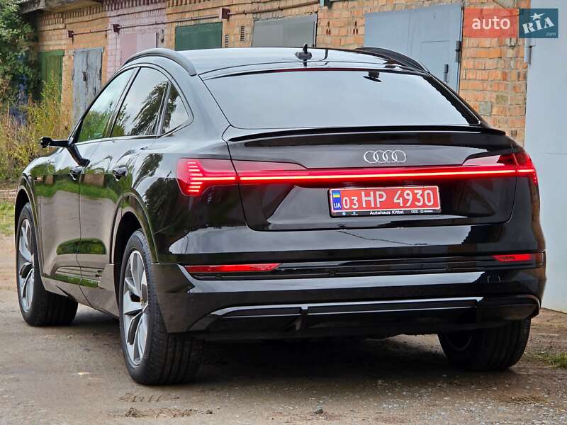 Внедорожник / Кроссовер Audi e-tron Sportback 2022 в Житомире