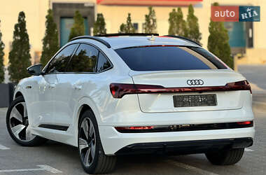 Внедорожник / Кроссовер Audi e-tron Sportback 2021 в 