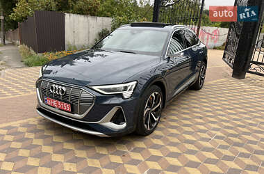 Внедорожник / Кроссовер Audi e-tron Sportback 2020 в 