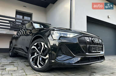Внедорожник / Кроссовер Audi e-tron Sportback 2021 в 