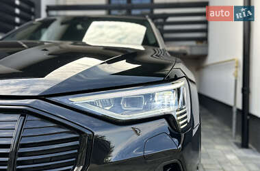 Внедорожник / Кроссовер Audi e-tron Sportback 2021 в 