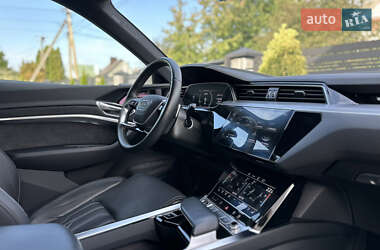Внедорожник / Кроссовер Audi e-tron Sportback 2021 в 