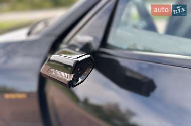 Позашляховик / Кросовер Audi e-tron Sportback 2022 в 