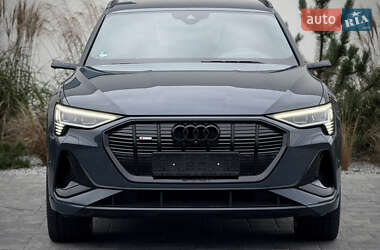Внедорожник / Кроссовер Audi e-tron Sportback 2022 в 