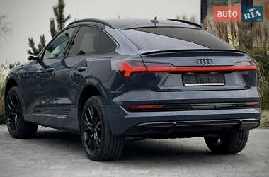 Внедорожник / Кроссовер Audi e-tron Sportback 2022 в 