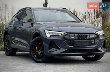 Внедорожник / Кроссовер Audi e-tron Sportback 2022 в 