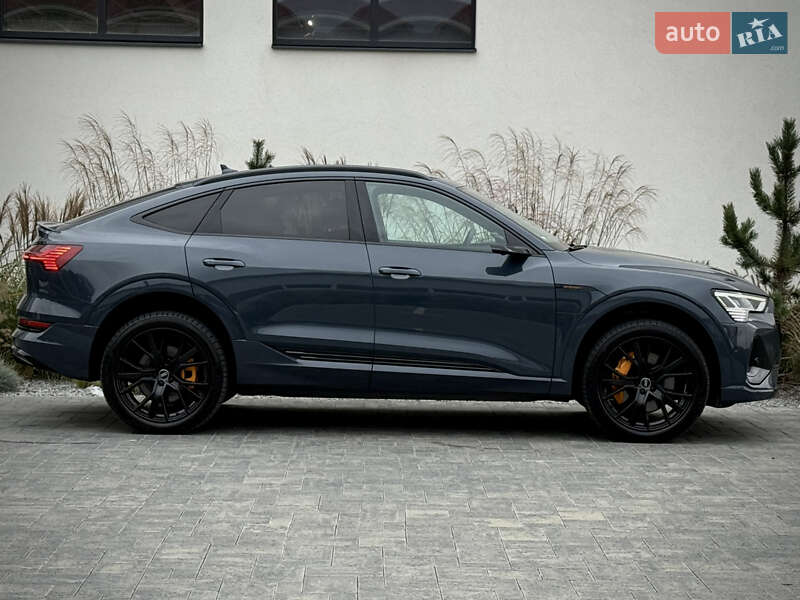 Внедорожник / Кроссовер Audi e-tron Sportback 2022 в Луцке