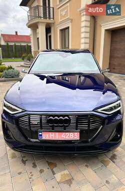 Внедорожник / Кроссовер Audi e-tron Sportback 2021 в 