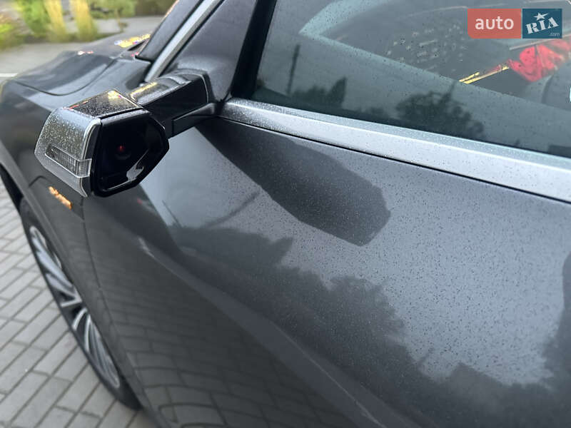 Позашляховик / Кросовер Audi e-tron Sportback 2020 в Хмельницькому фото 32 Позашляховик / Кросовер Audi e-tron Sportback 2020 в Хмельницькому