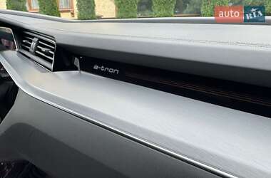 Внедорожник / Кроссовер Audi e-tron Sportback 2021 в 