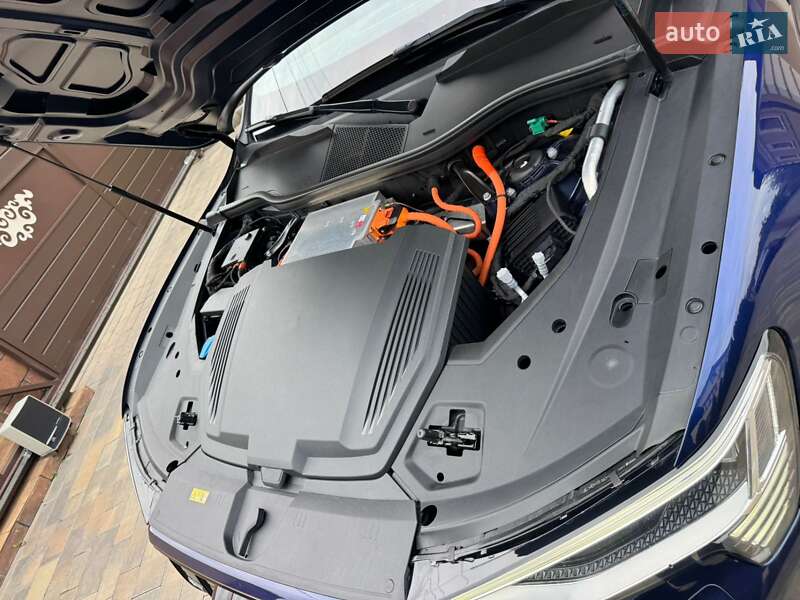 Внедорожник / Кроссовер Audi e-tron Sportback 2021 в Днепре