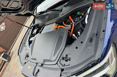 Внедорожник / Кроссовер Audi e-tron Sportback 2021 в 