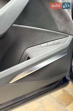 Внедорожник / Кроссовер Audi e-tron Sportback 2021 в 