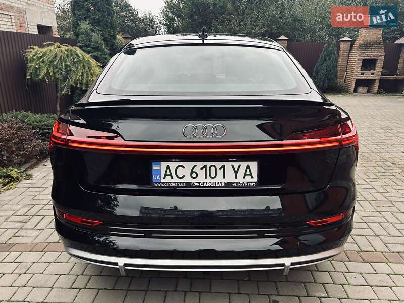 Позашляховик / Кросовер Audi e-tron Sportback 2020 в Луцьку