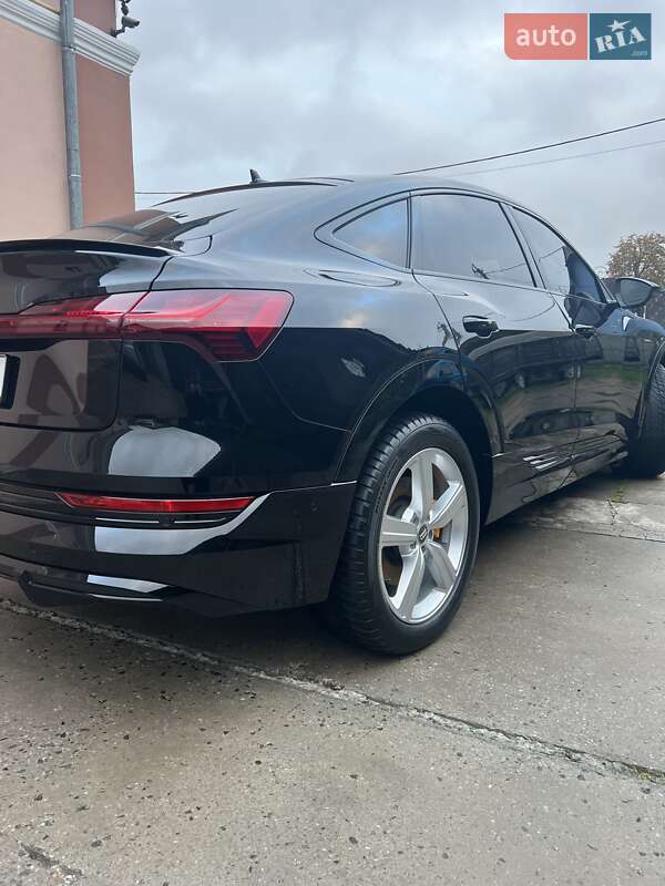 Внедорожник / Кроссовер Audi e-tron Sportback 2020 в Тернополе