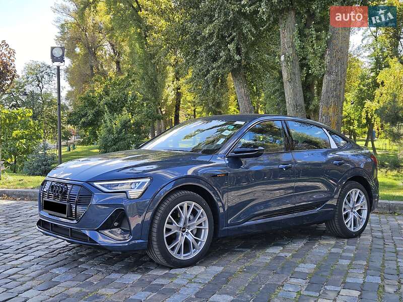 Внедорожник / Кроссовер Audi e-tron Sportback 2022 в Киеве фото 3 Внедорожник / Кроссовер Audi e-tron Sportback 2022 в Киеве