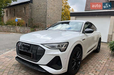 Позашляховик / Кросовер Audi e-tron Sportback 2022 в Береговому