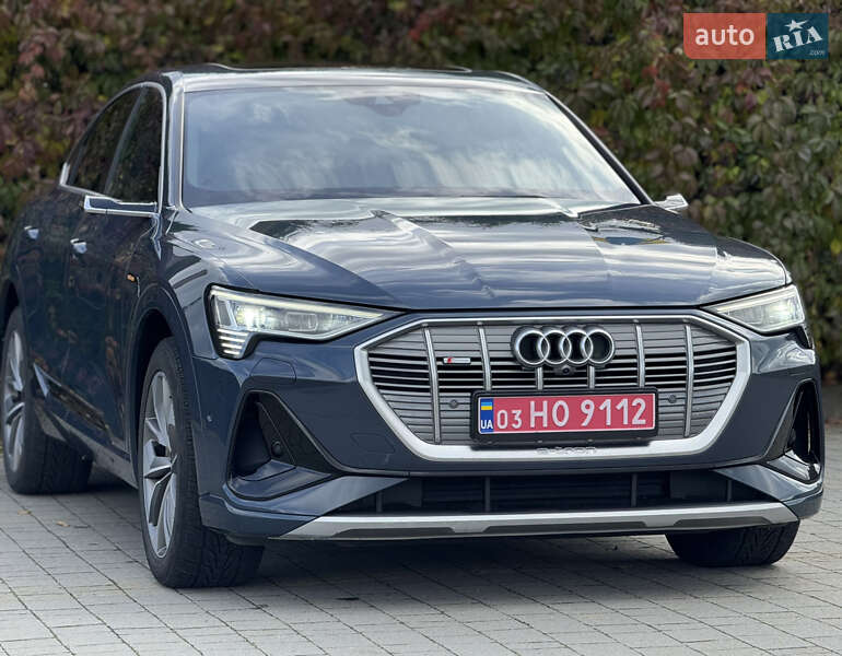 Внедорожник / Кроссовер Audi e-tron Sportback 2021 в Стрые